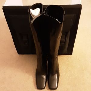 "NEW" NINE WEST Boot